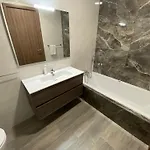 Apartamento Beachfront 9ten11 Maisonette W Terrace By Homely *