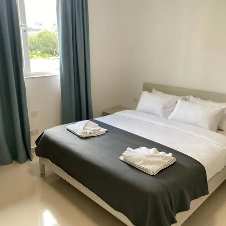 Beachfront 9ten11 Maisonette W Terrace By Homely