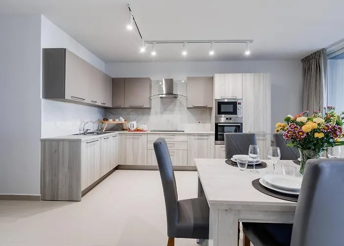 Beachfront 9ten11 Maisonette W Terrace By Homely