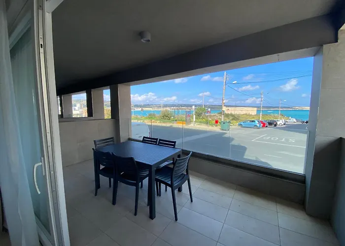 Apartament Beachfront 9ten11 Maisonette W Terrace By Homely Is-Sellum